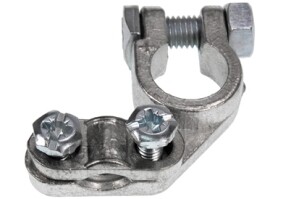 Terminal positivo derecho de batería