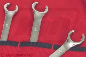 Juego de 6 llaves abocinadas métricas