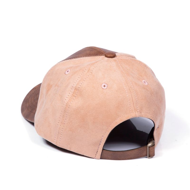 Gorro John Deere Estructurado Premium con Insignia Marrón