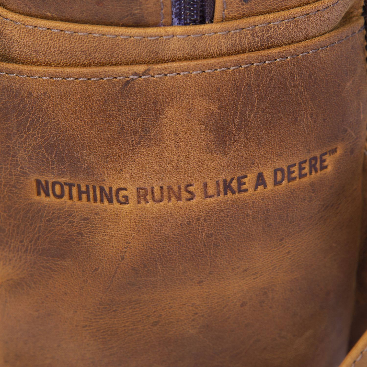Mochila John Deere De Cuero Camel Mochila John Deere De Cuero Camel