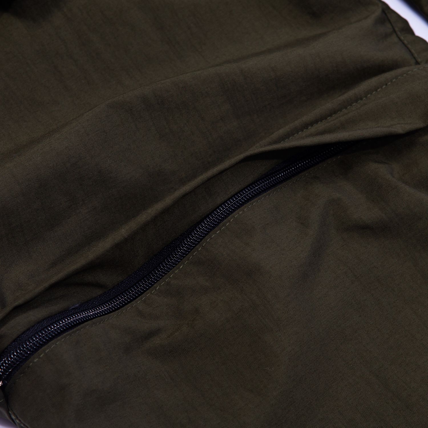 Pantalón John Deere Femenino Trekking/Bermuda-Color  Verde Militar