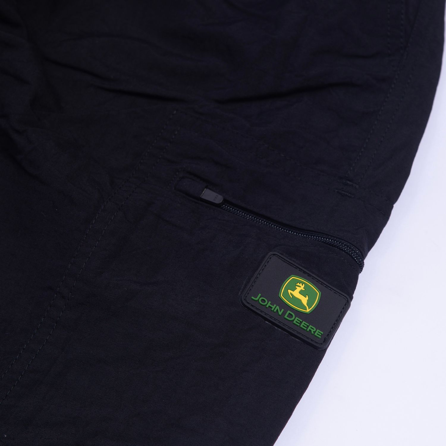 Pantalón John Deere Femenino Trekking/Bermuda-Color Negro