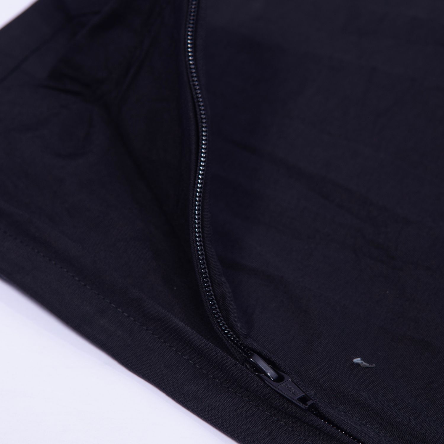 Pantalón John Deere Femenino Trekking/Bermuda-Color Negro