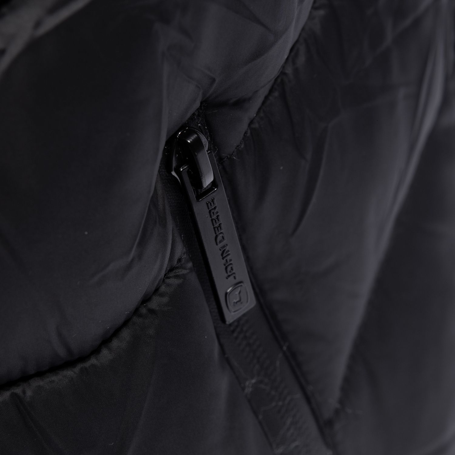 Campera de hombre John Deere  - Negro - Talle G