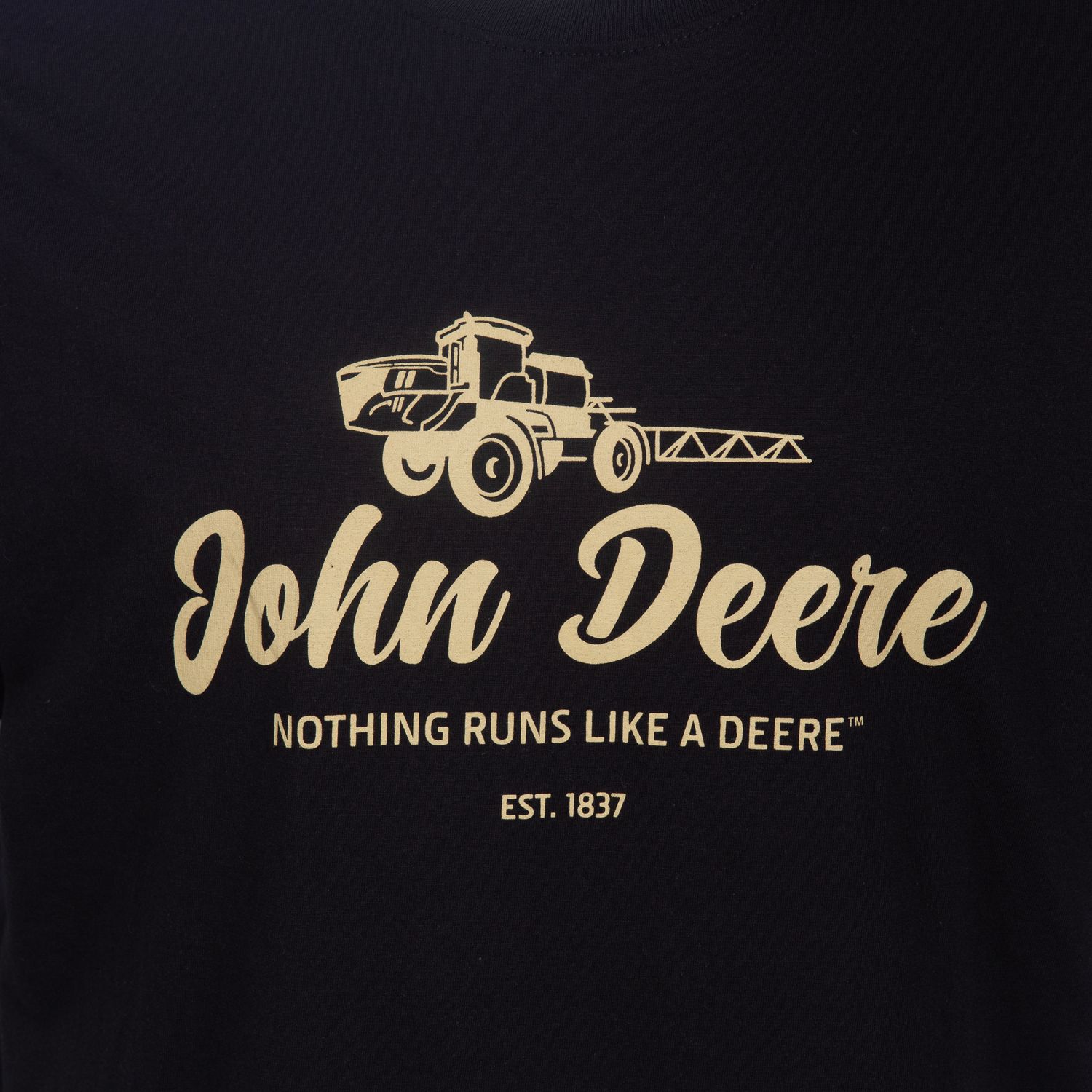Remera John Deere Negro con logo Pulverizador