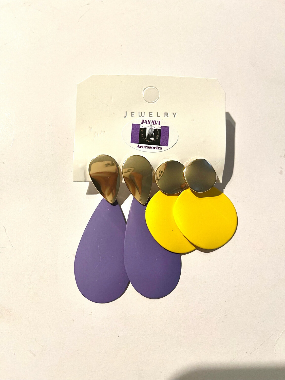 Set of 2 Pairs Of Color Pop Earrings
