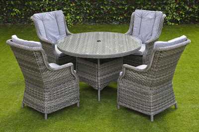 Wiltshire 4 Seat Round Set Wiltshire 4 Seat Round Set
