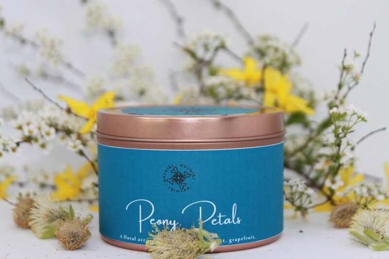 Peony Petals Scented Candle