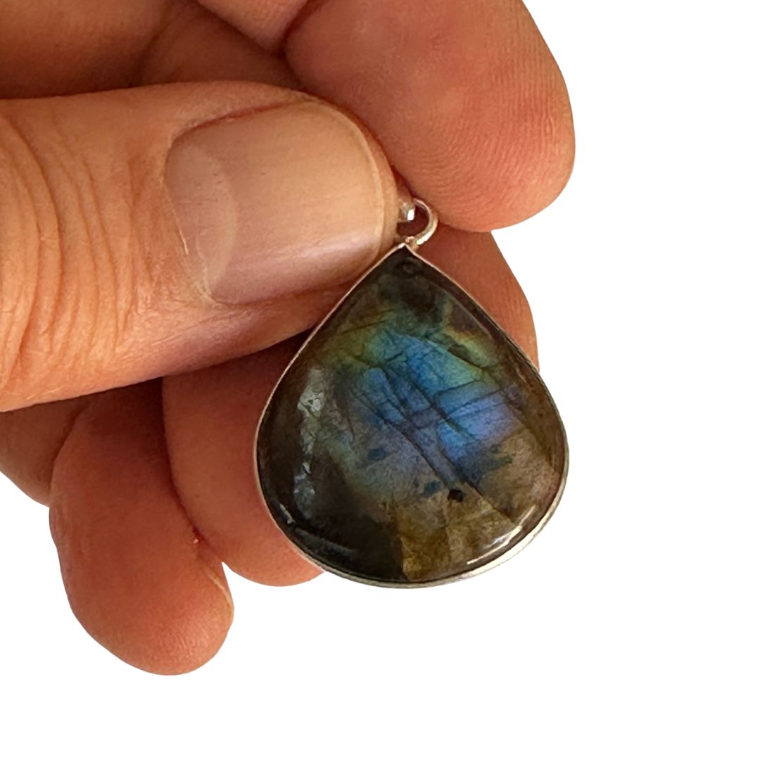 Labradorite Pendant