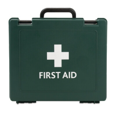 HSE 20 Person Kit in Green Box