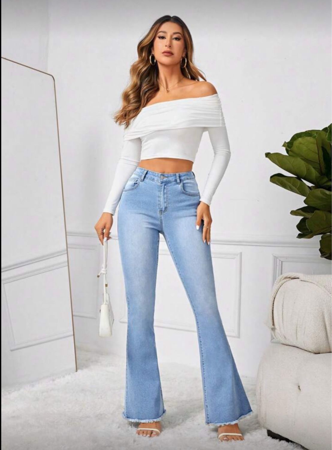 Frilled Hem Flared Jeans