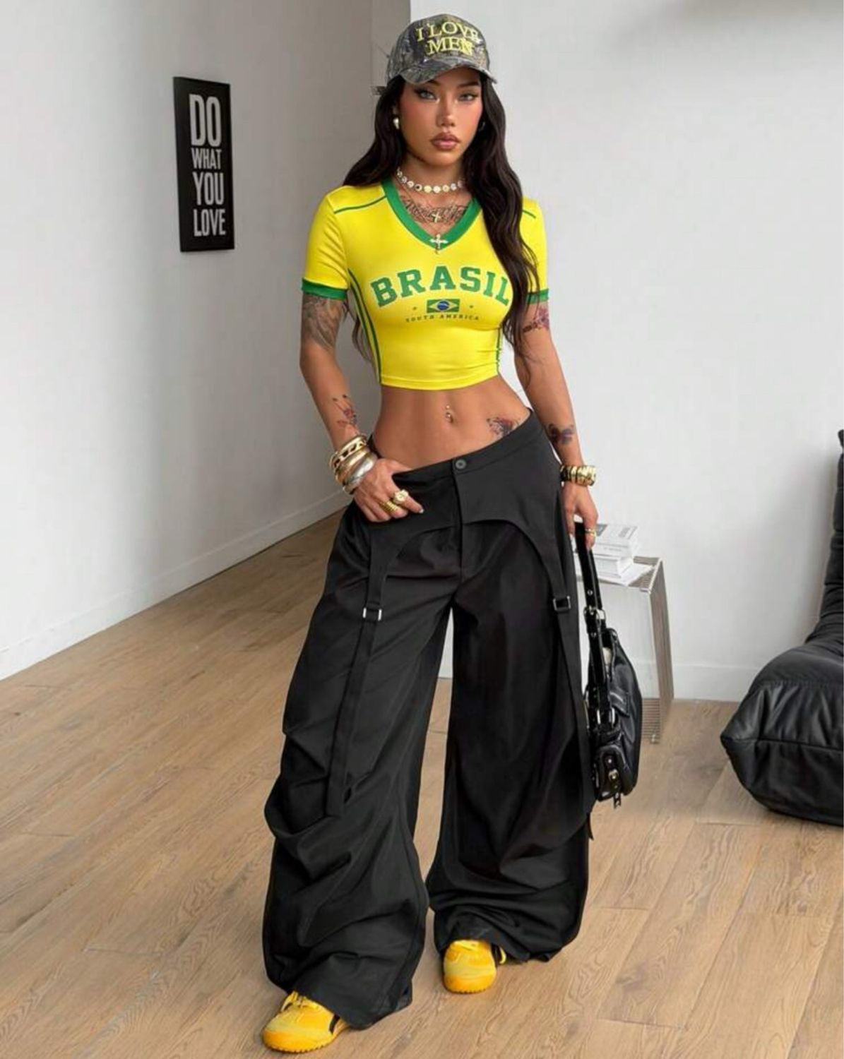 Women's Brazil Pattern V-Neck Slim Fit Crop Baby T-Shirt.
