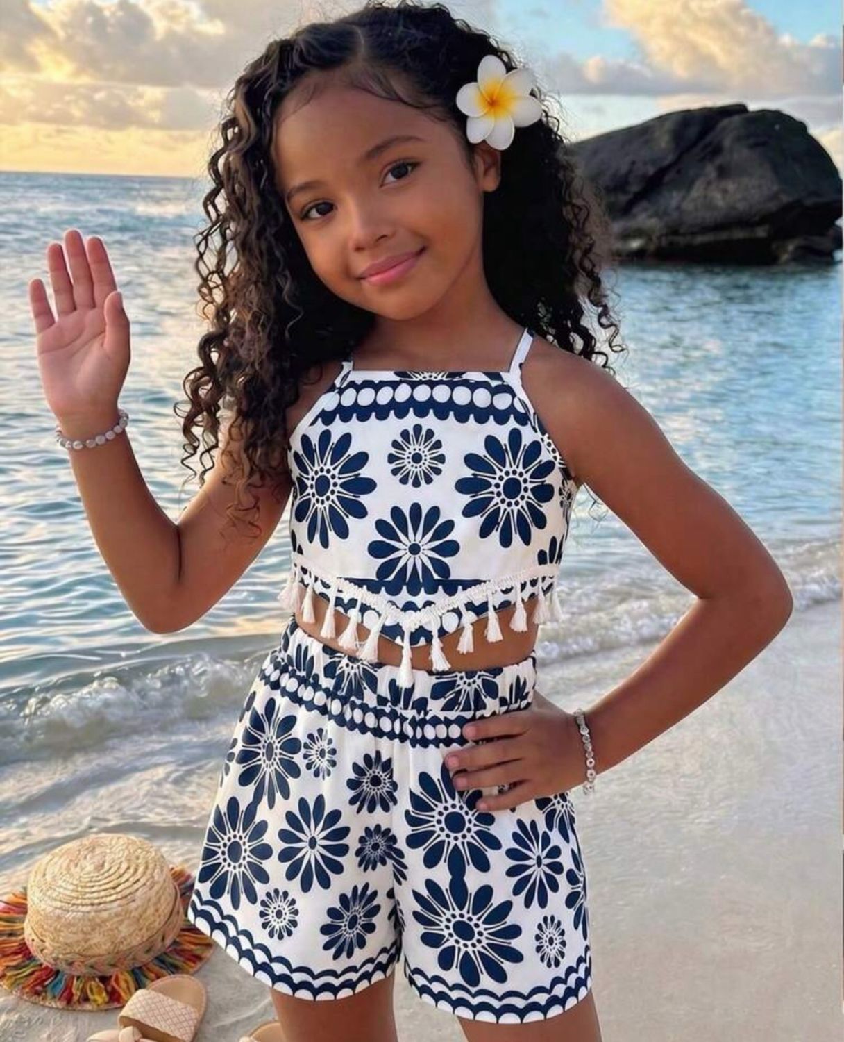 Girls  Blue Plant Pattern Shirred Crop Top And Shorts Set