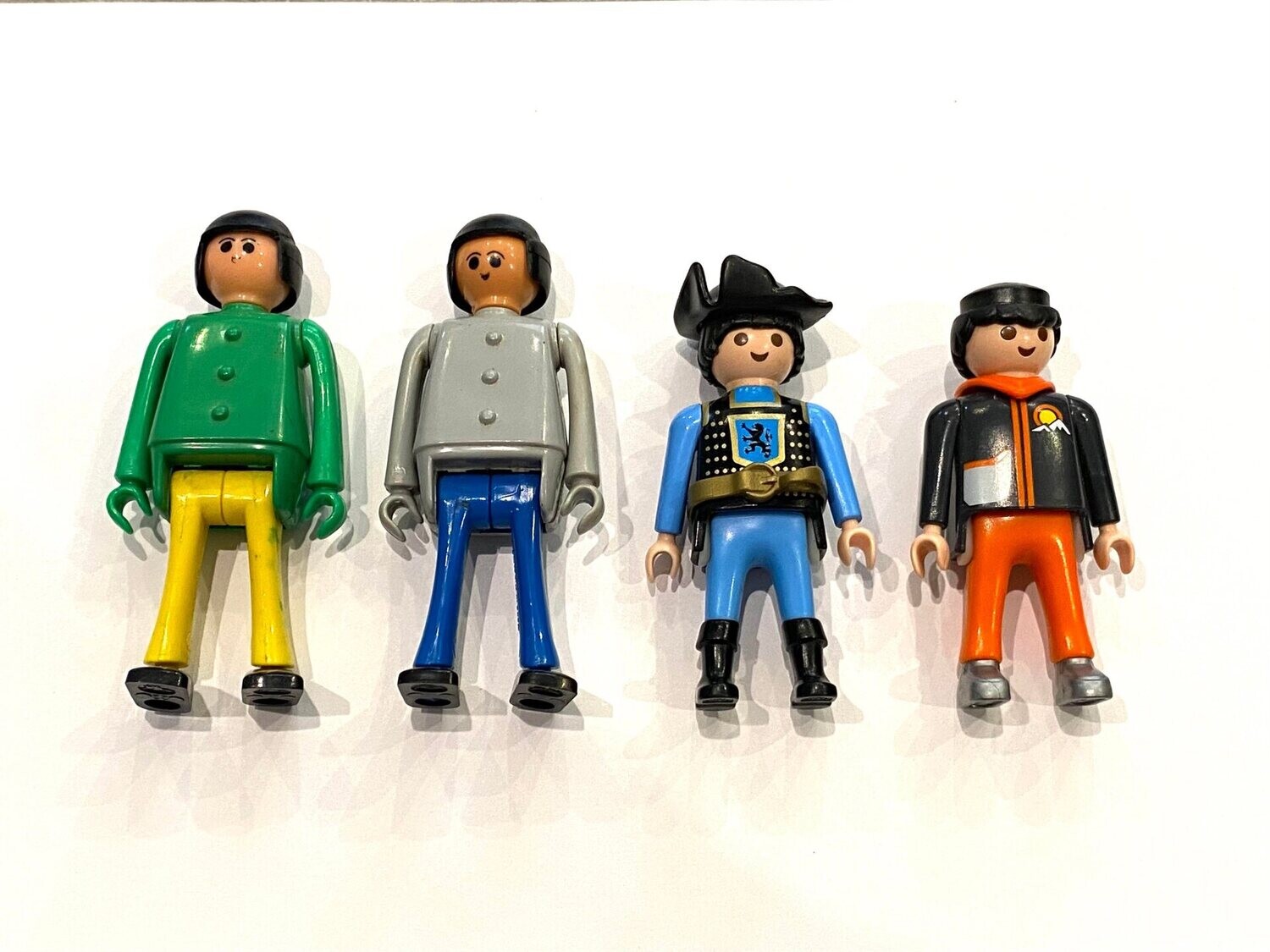 Lot d'ancienne figurines playmobil