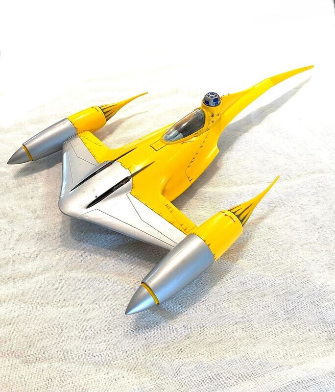 STAR WARS NABOO FIGHTER HASBRO 1998 LUCAS FILM
