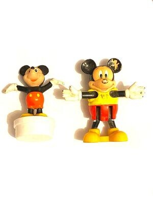 Lot de deux anciens jouet Mickey