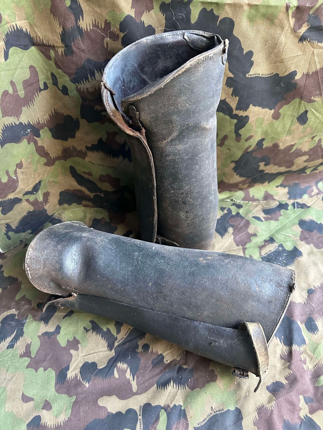 Paire de guêtres militaire (1)