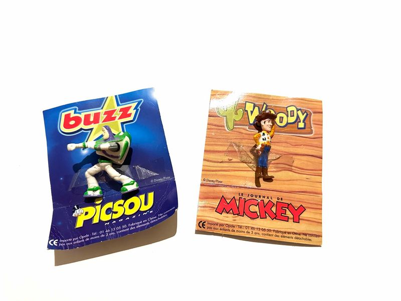 Lot de deux ancienne figurine Buzz et Woody journal de mickey et picsou
