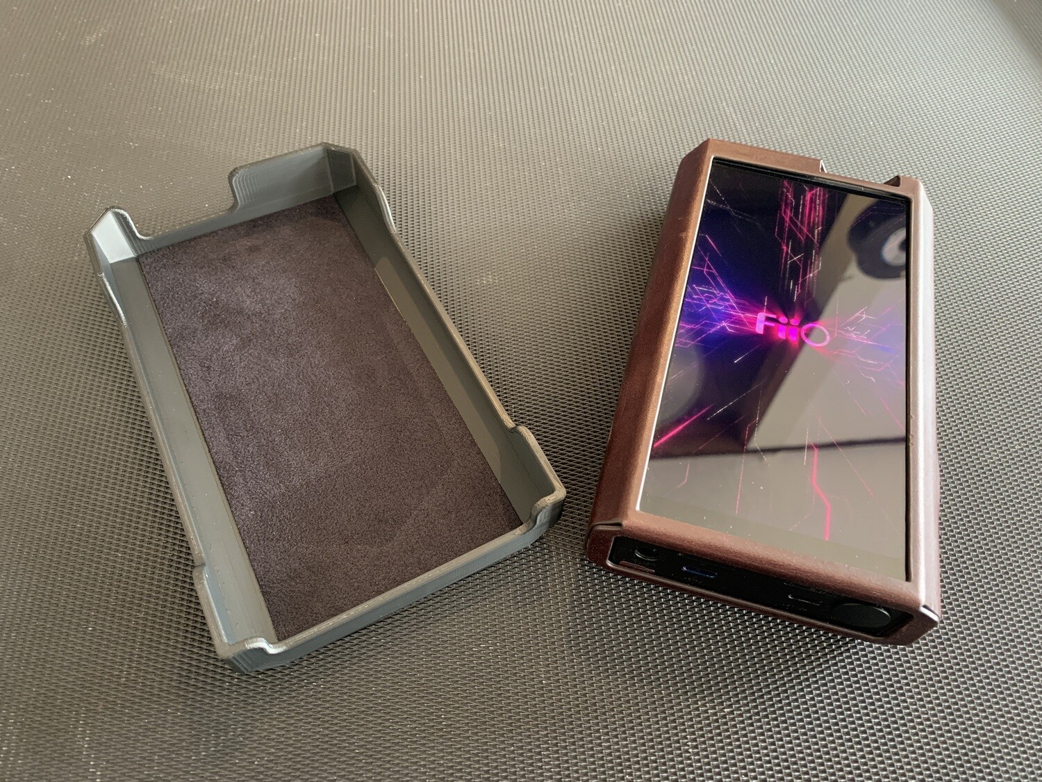 Fiio M17専用 車載ホルダー
