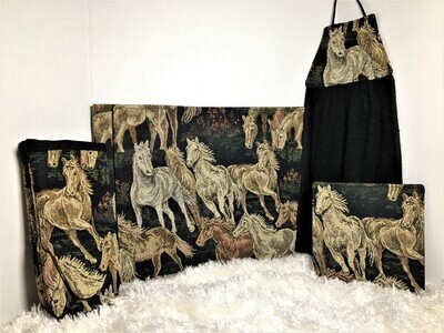 Kitchen/Dining Room Horse Tapestry Set/Bundle