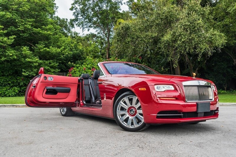 Rolls Royce Dawn Red