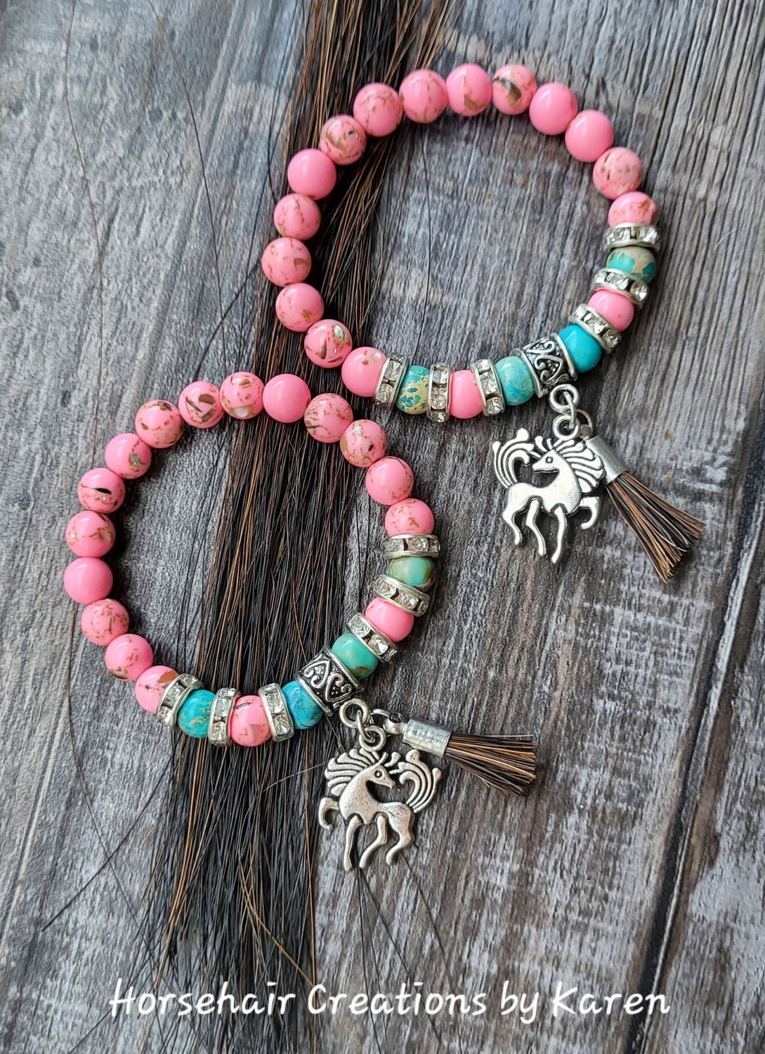 Stretchy bracelet 