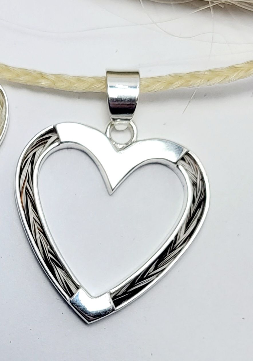 Sterling Silver Heart pendants 💕 