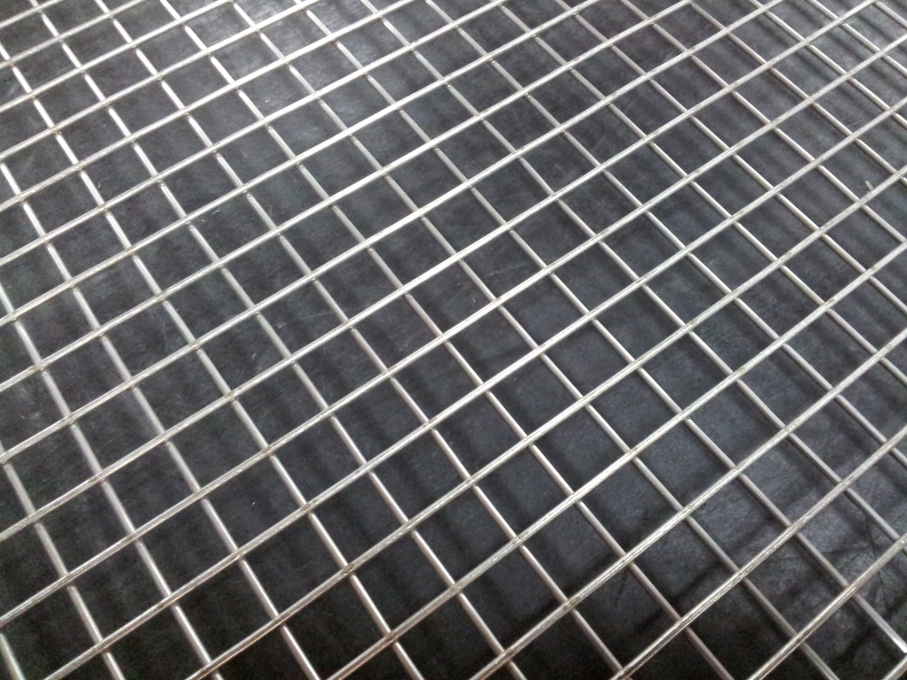 Stainless welded 2 mesh: 11.1mm aperture SSW2M16G