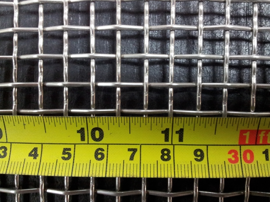Stainless woven 3 mesh: 6.87mm aperture S3X1.6