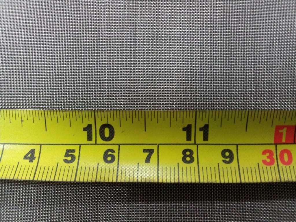Stainless woven 60 mesh: 0.263mm aperture