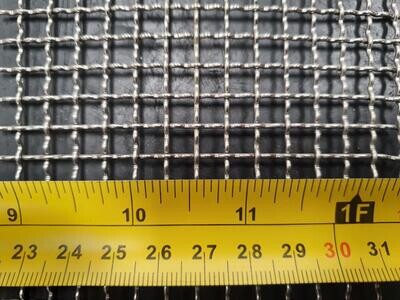 Stainless woven 3.5 mesh: 6.00mm aperture Stainless woven 3.5 mesh: 6.00mm aperture