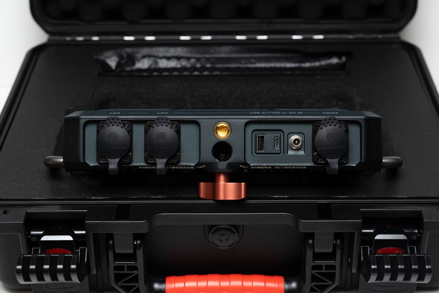 Hollyland (MoMA) C1 Pro Roaming Hub (V-Mount, 1.9 GHz)