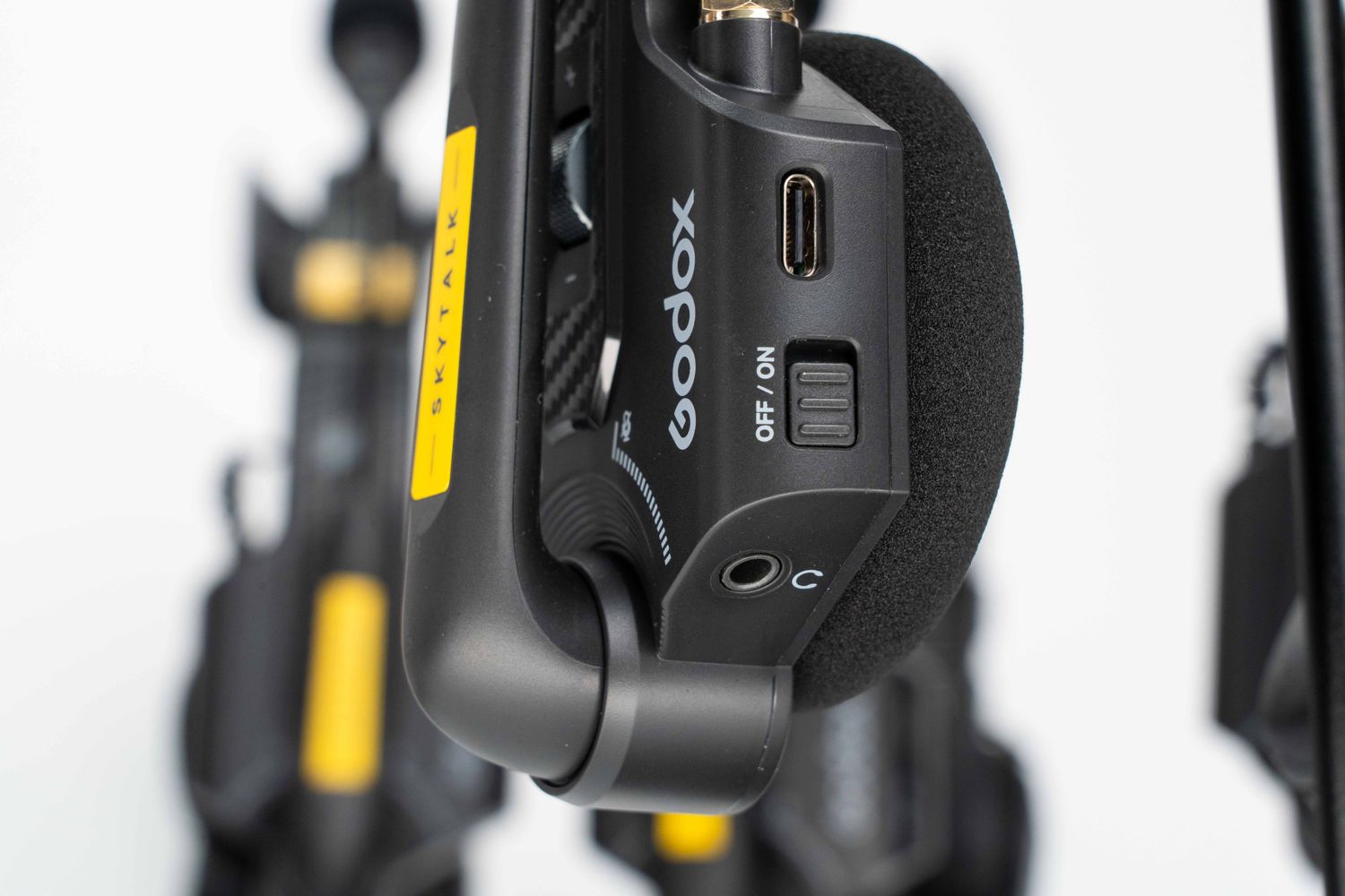 Godox SkyTalk 11S 1.9GHz Full-Duplex Wireless Intercom System