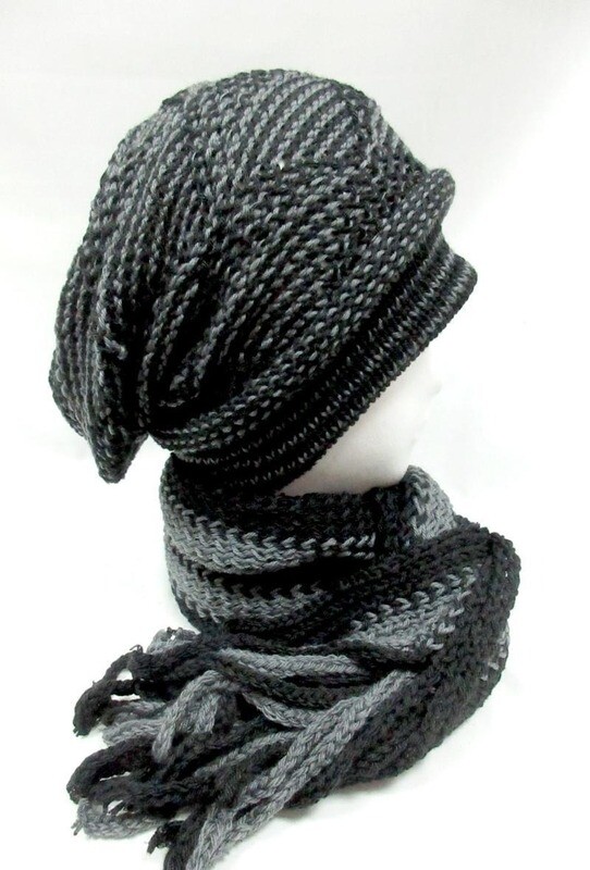Chapeau bonnet et écharpe