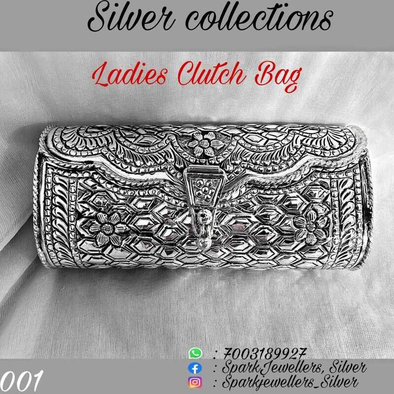 Silver Ladies Clutch Bag