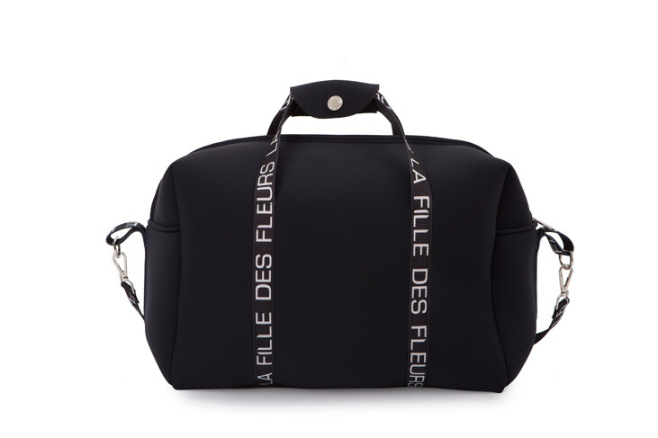 La Fille Des Fleurs- Bounty Tekno Fabric
Weekend Bag