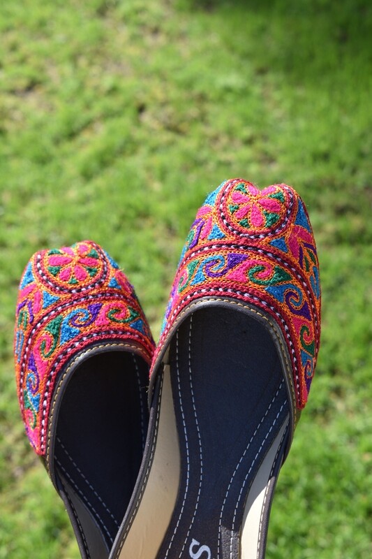 Sindh Embroidered Khussa