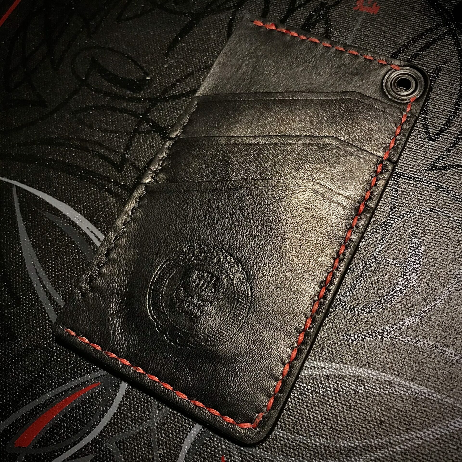 Custom cash and carry – The Liberty 1776 minimalist wallet