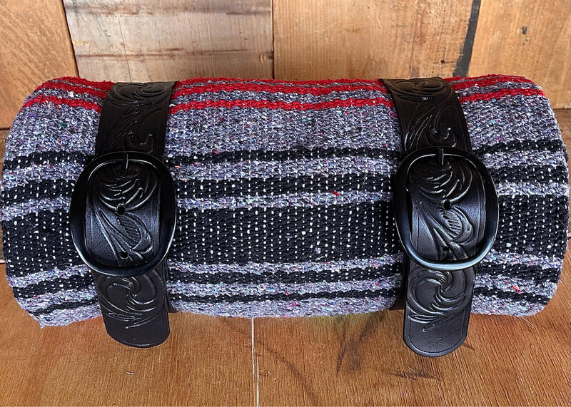 Filigree blanket roll straps