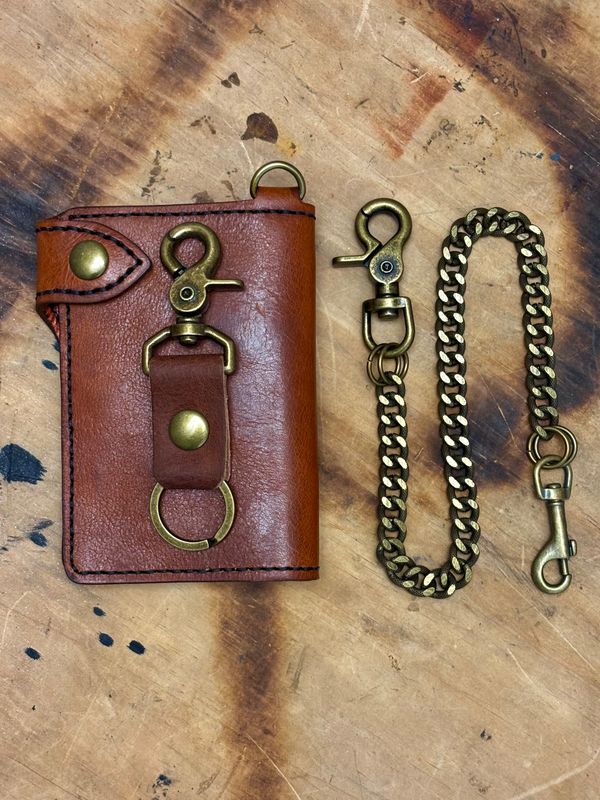 5 3/4 5 3/4" VINTAGE BROWN WITH BRASS