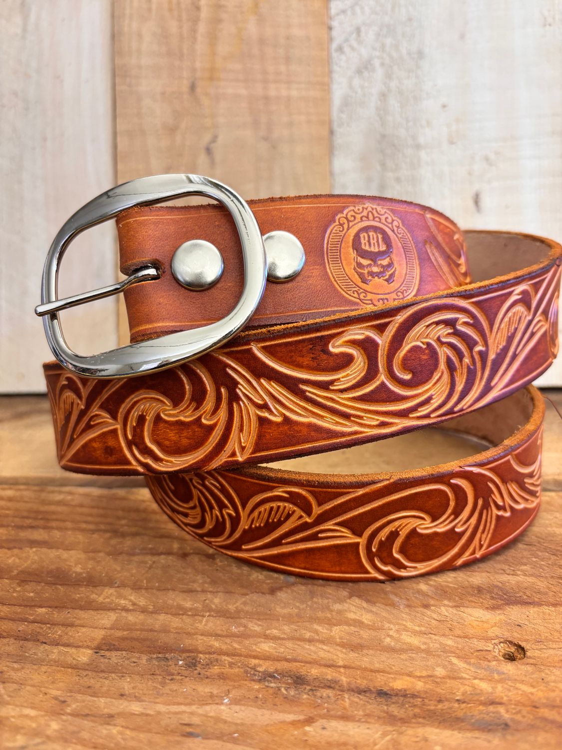 Black burnish filigree west 1 1/2”