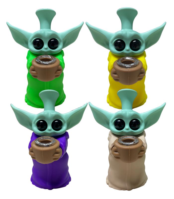 BONG DE SILICON  BABY YODA 5.5” - COLORES VARIADOS