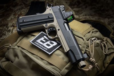Ed Brown SFSOCOM SOCOM Gen4 45 ACP 8+1 5" Black Nitride Threaded Barrel, Black Gen4 Serrated w/Optic Slide, Flat Dark Earth Steel Frame w/Accessory Rail, VZ Alien Grip, Trijicon RMR 3.25 MOA Red Dot.