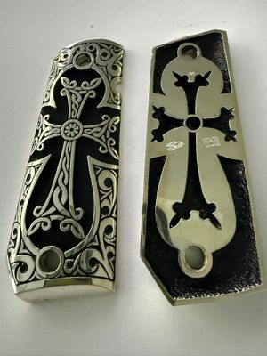 THE CROSS, 1911 Government-Commander-Silver .925 Grips.