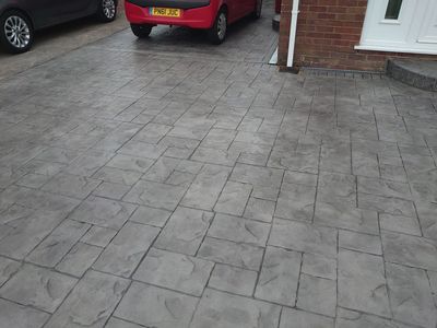 Reseal Pattern Imprinted Concrete  Gloss Solvent Based Anti-Slip Sealers
