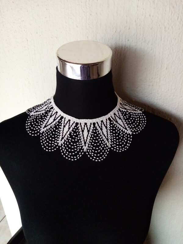 &quot;The White Rose&quot; beaded collar 