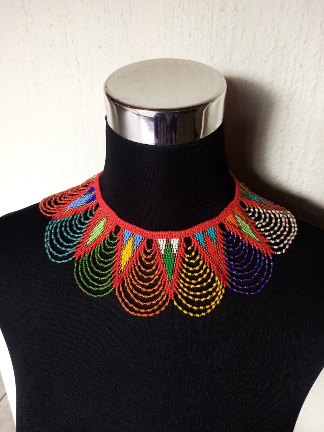"The Red Petals" beaded collar