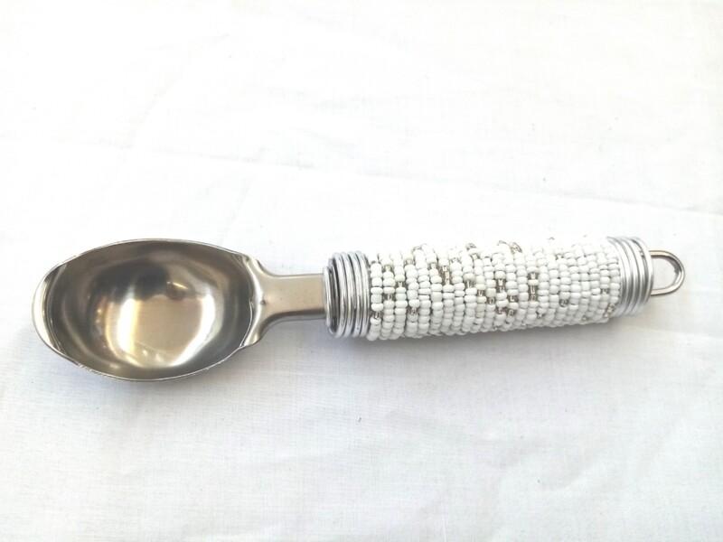 Ice Cream Scoop - Beaded White 