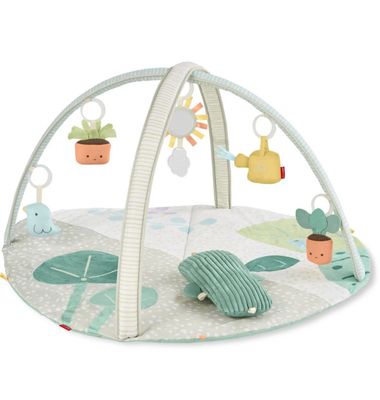 Gimnasio infantil, diseño jardín Skip Hop