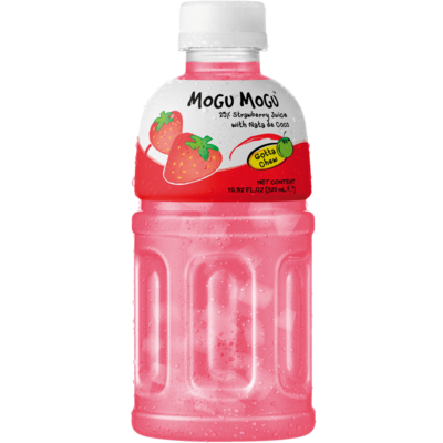 Mogu Mogu Strawberry with Nata de Coco 320ml